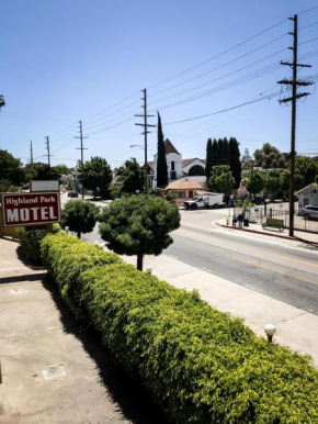 Отель Highland Park Motel  Лос-Анджелес